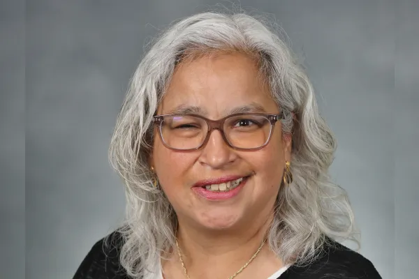 Esther Hernandez-Kramer