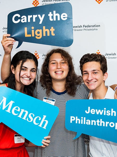 SECURING a Vibrant Jewish fUTURE