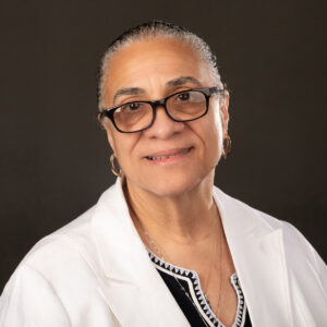 Elizabeth F Claverie