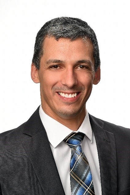 Mr Esteban Duran-Ballen